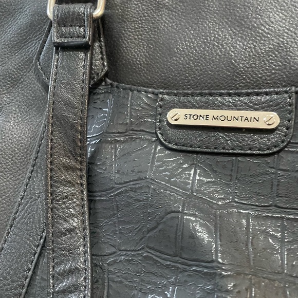 Stone Mountain Black Women's Bag crossbody strap new - Picture 11 of 12